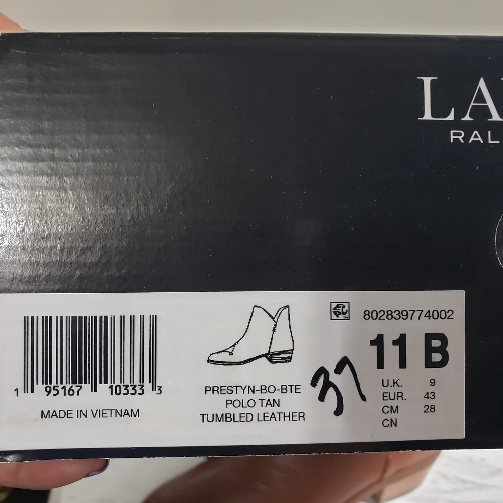 Lauren Ralph Lauren brand lauren